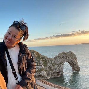 Meet your Posher, Helen